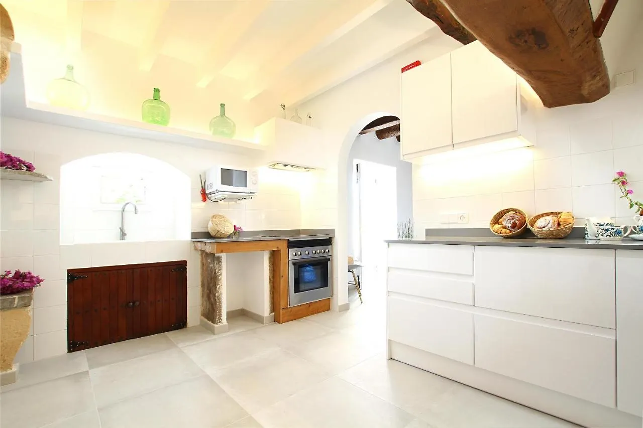 בית נופש פוינסה Villa Crever