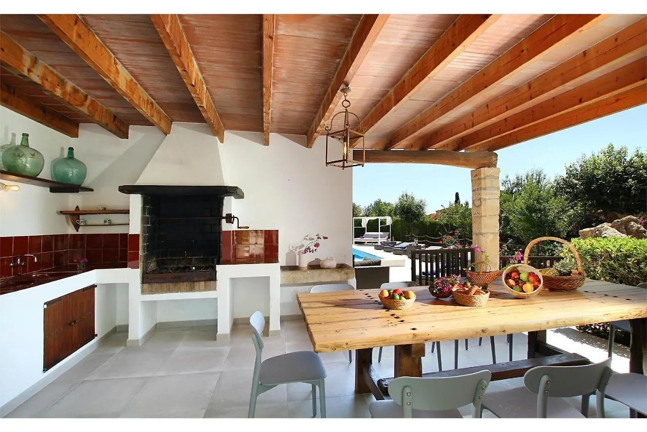 Villa Crever Pollença Tatil Evi